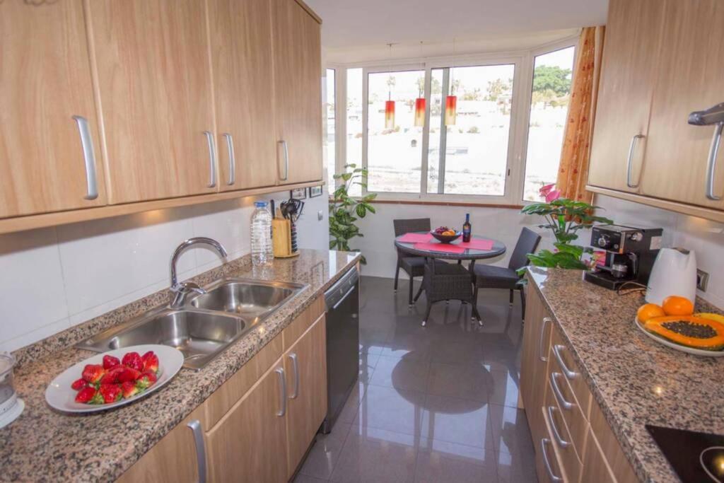 Casa Tres Vistas Luxury Apartment With Stunning Views To The Ocean Puerto de Santiago  Extérieur photo